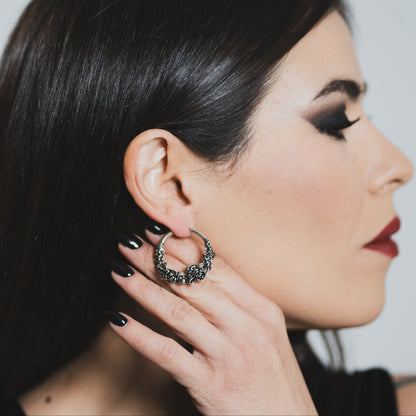 SKULL BLOSSOM EARRINGS