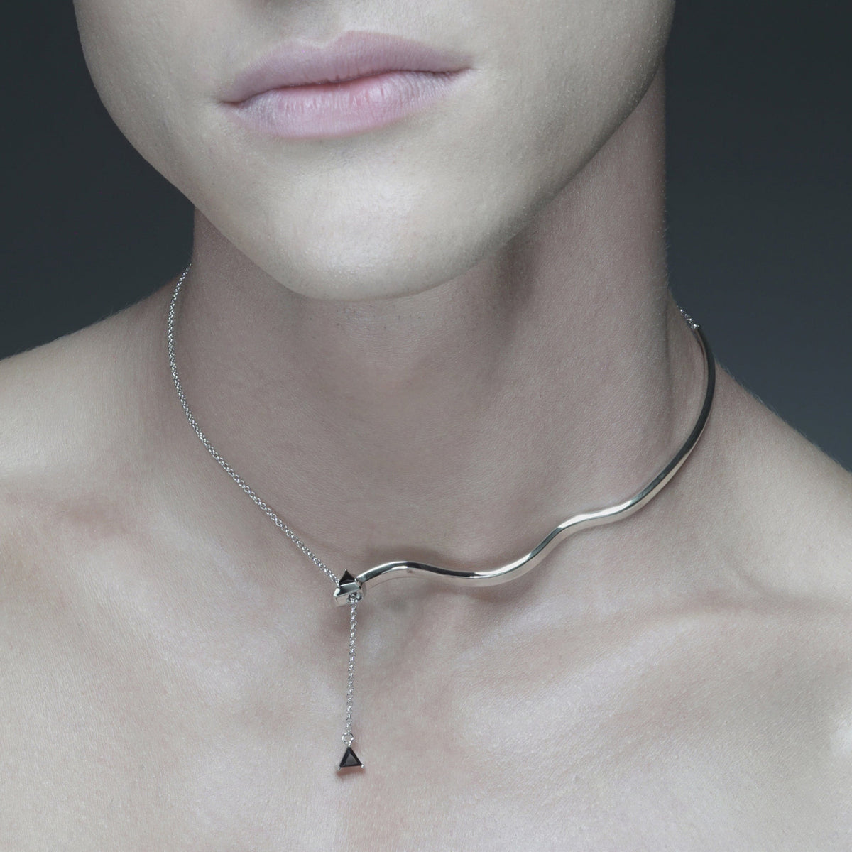 SERPENT TRACE LARIAT