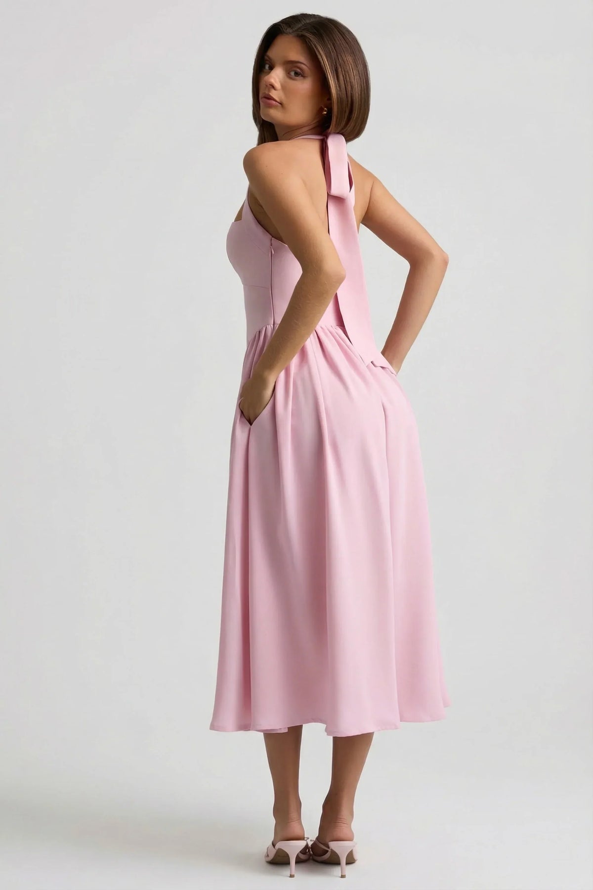 Button-Detail Halterneck Midaxi Dress in Soft Pink