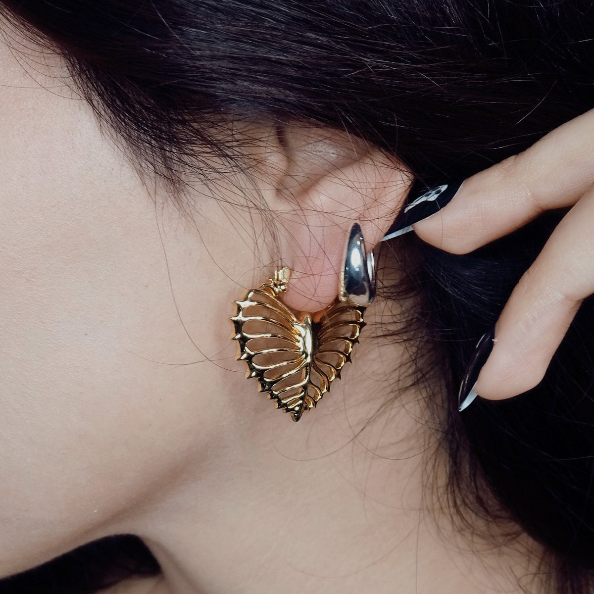 RIBHEART EARRINGS