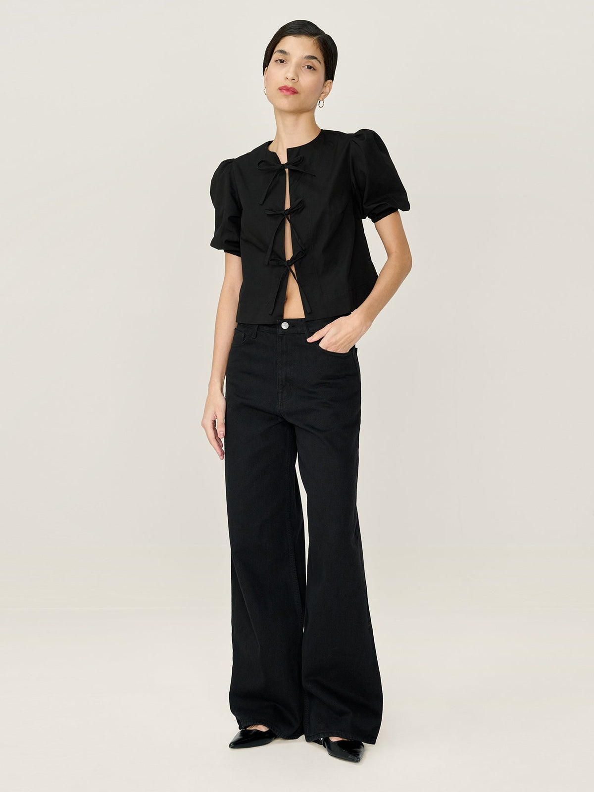 Apollo Blouse in Black
