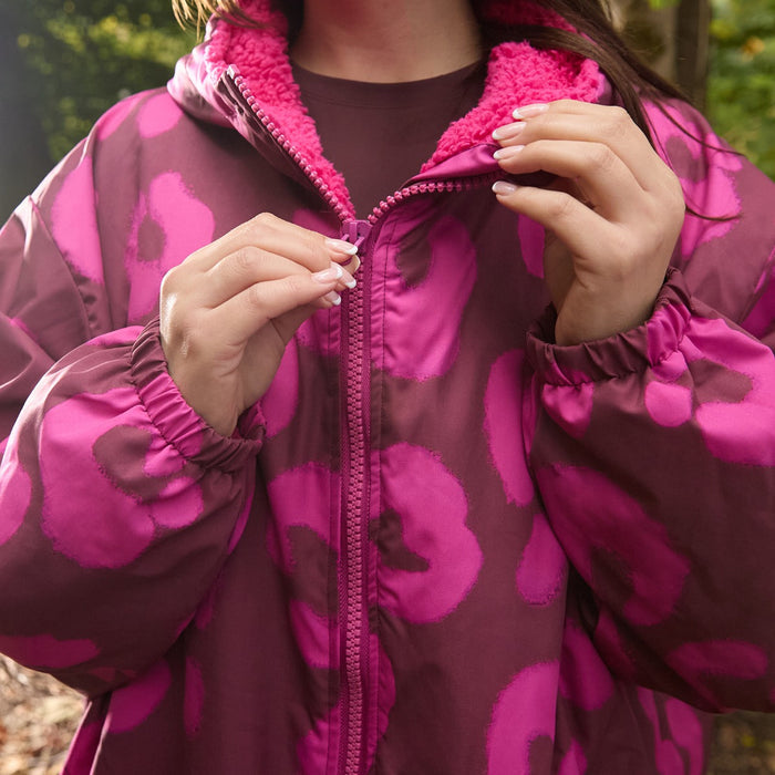 Adults Water Resistant Sherpa Drying Robe - Burgundy/Pink 🇬🇧