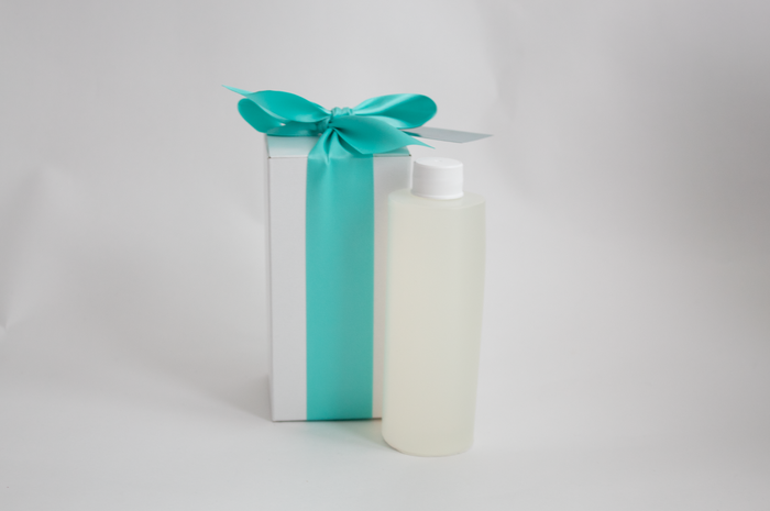 B's Knees Diffuser Refill Scents in Ocean Air at Wrapsody