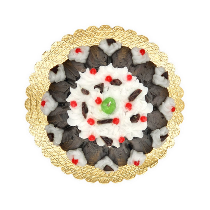 Chocolate Currant Pudding Cake Candle