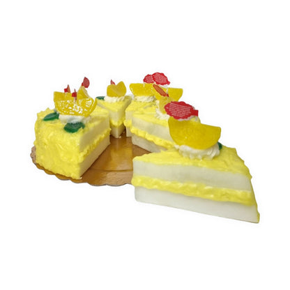 Sliced Lemon Cake Candle