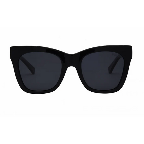I-SEA Billie Black/Smoke Sunglasses Sunglasses in at Wrapsody