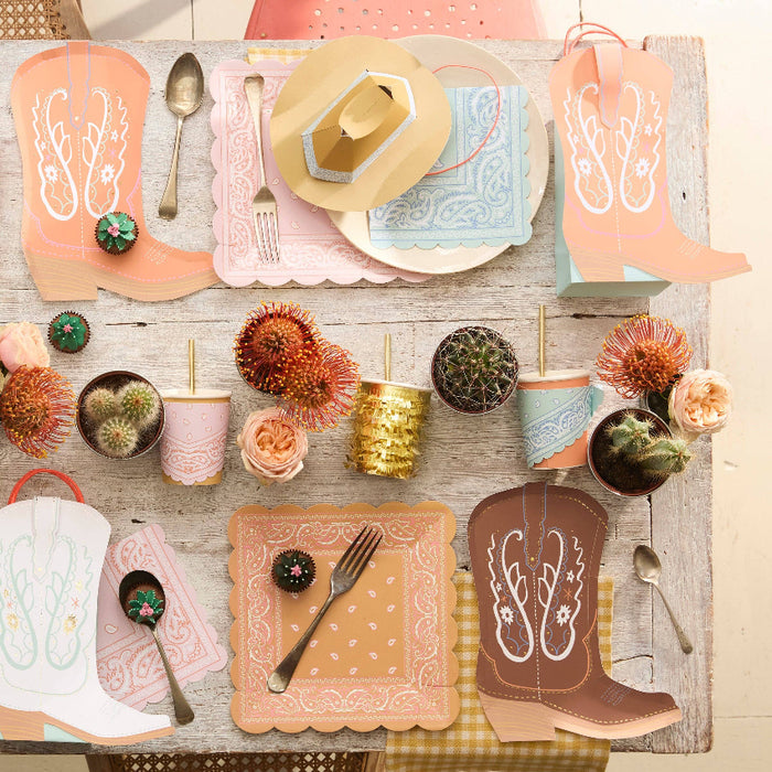 Meri Meri Western Bandana Plates