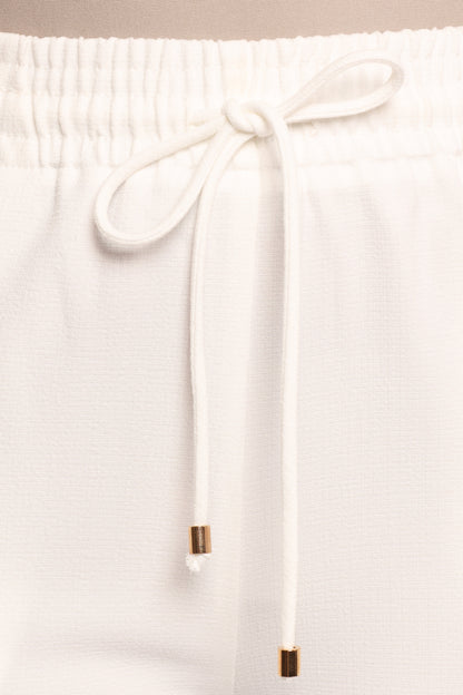 Cinch Wide Leg Crepe Pant - White
