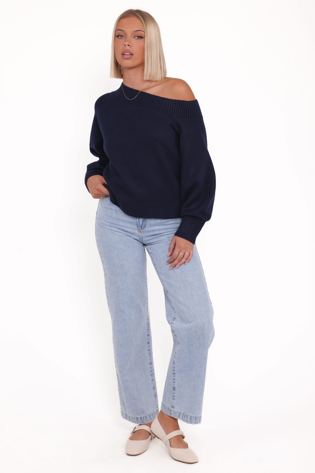 Ailis Off Shoulder Sweater - Navy