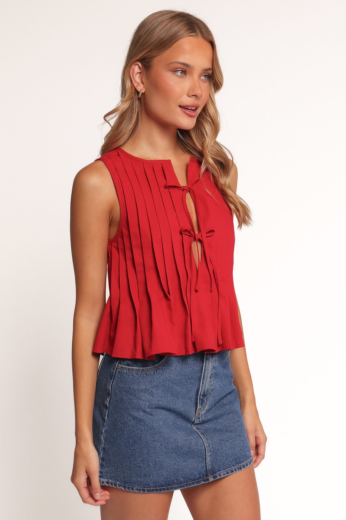 Delia Pleat Tie Top - Red