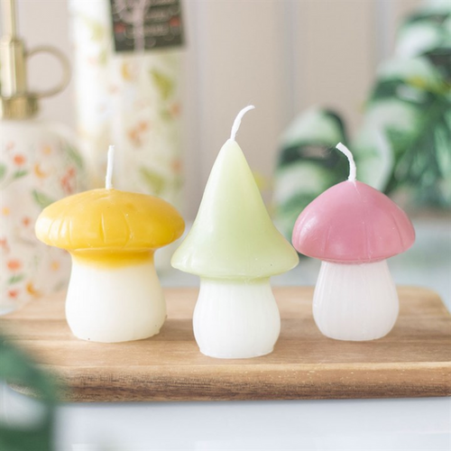Set of 3 Pastel Mushroom Candles 🇬🇧