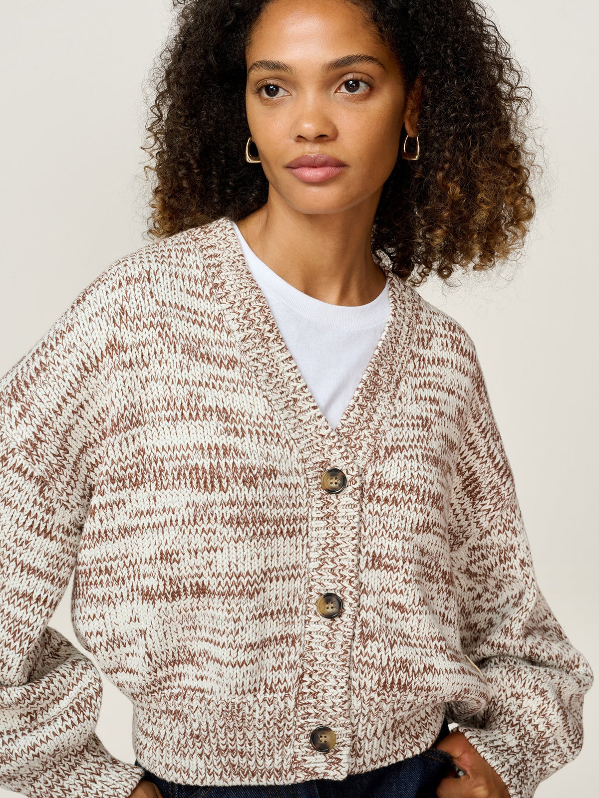 STUDIO OMNES Hopper Cardigan in Brown and Cream